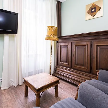 Apartment сучасна у львові вулиця дарії гусяк 9