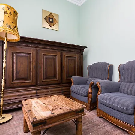 Lejlighed сучасна у львові вулиця дарії гусяк 9 Lviv