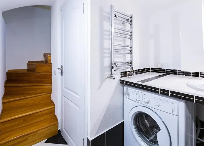 сучасна у львові вулиця дарії гусяк 9 Apartment *