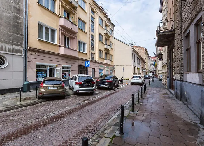 сучасна у львові вулиця дарії гусяк 9 公寓 利沃夫