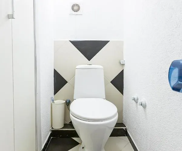 сучасна у львові вулиця дарії гусяк 9